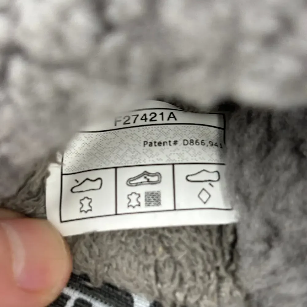 UGG Fluff‎ Yeah Slide Slippers Kids Size 3 Charcoal Gray Sheepskin Rubber Sole